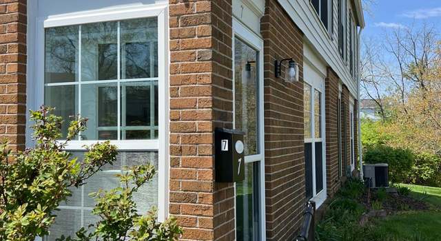 Photo of 7 Sunnyside Dr, Fairfield, OH 45014