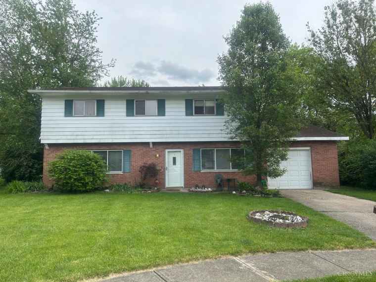 Photo of 791 Decatur Ct Forest Park, OH 45240