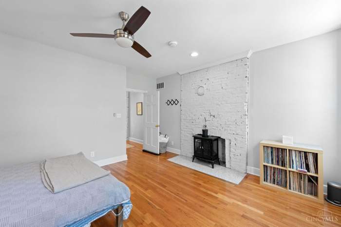 1311 Spring St, Cincinnati, OH 45202 | MLS# 1836837 | Redfin