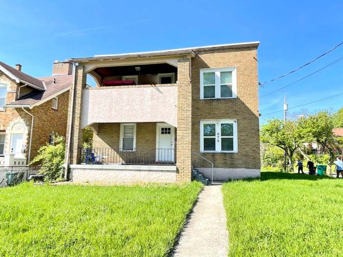 975 Burton Ave Cincinnati OH 45229 MLS 1698939 Redfin