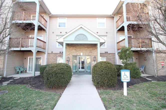 4921 N Arbor Woods Ct #110, Green Twp, OH 45248 | MLS 