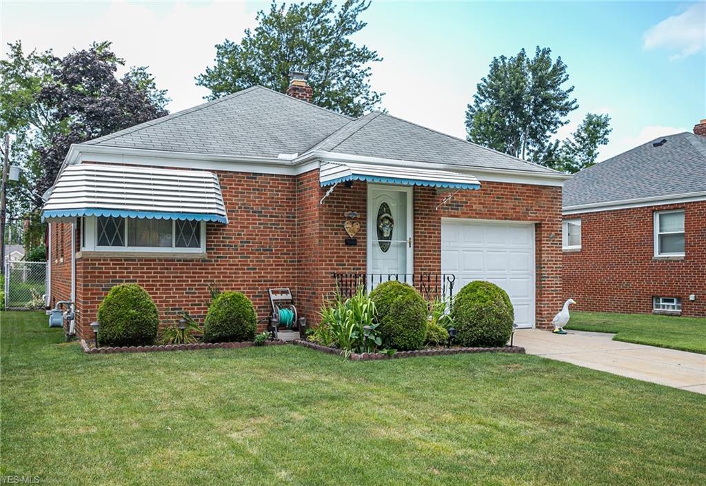 7440 Lanier Dr, Middleburg Heights, OH 44130 | MLS# 4123431 | Redfin