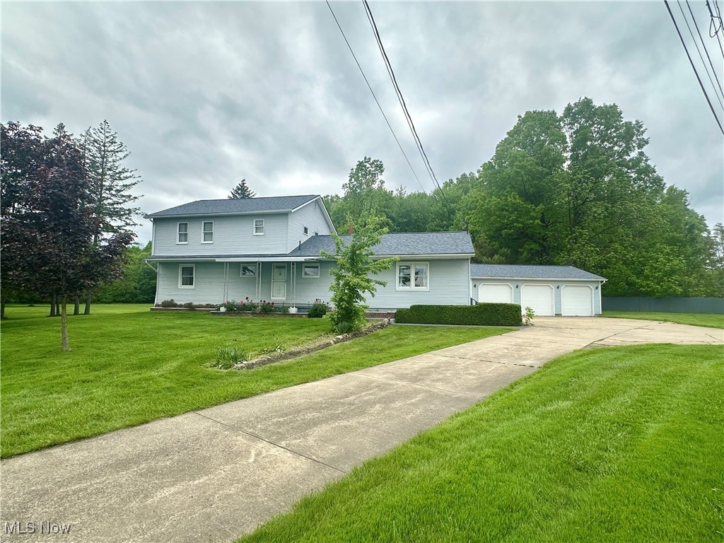 3799 Larchmont Ave NE, Bazetta, OH 44483