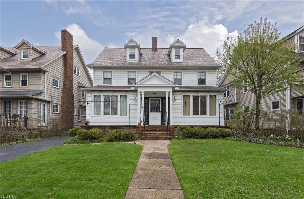 2449 Woodmere Dr, Cleveland Heights, OH 44106 | MLS# 4091880 | Redfin
