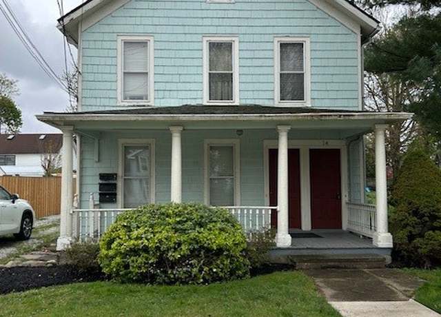 Property at 16 E South St, Painesville, OH 44077, 5 beds, 3 baths