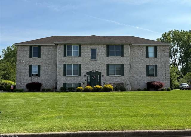 Property at 912 Pearson Cir #5, Boardman, OH 44512, 2 beds, 1 bath