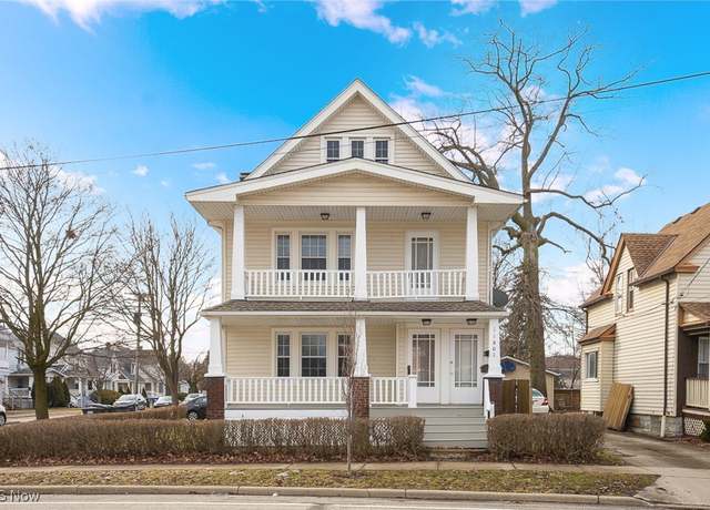 Property at 11801 Franklin Blvd, Lakewood, OH 44107, 4 beds, 2 baths
