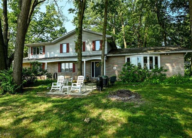 Property at 107 Lake Front Dr, Green, OH 44319, 4 beds, 3 baths
