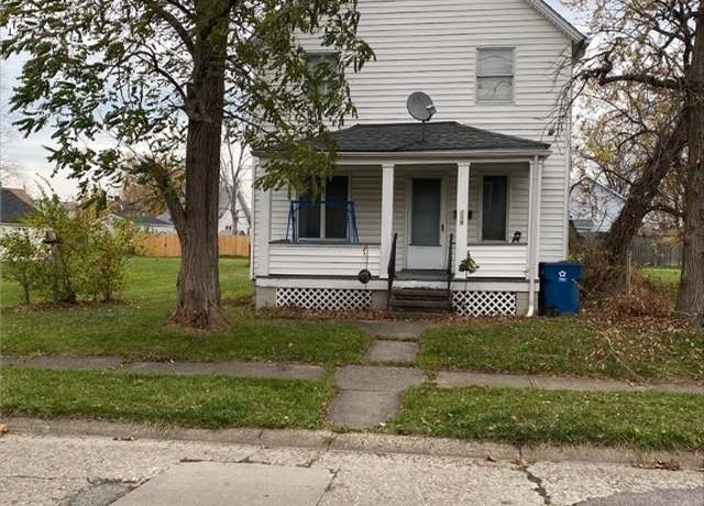 Property at 449 Delaware Ave, Lorain, OH 44052, 3 beds, 1.5 baths