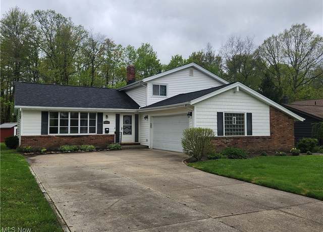 Property at 32959 Charmwood Oval, Solon, OH 44139, 3 beds, 2 baths