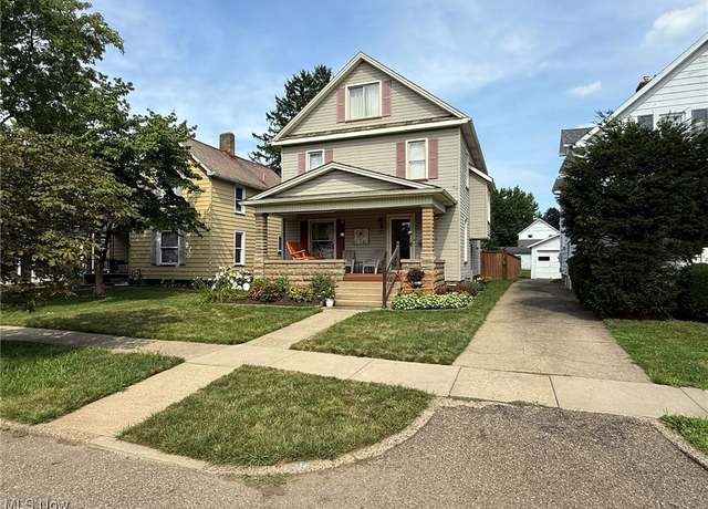 Property at 121 Prospect St, Dover, OH 44622, 3 beds, 1.5 baths