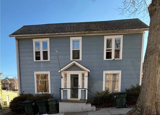 Property at 132 N 9th St, Cambridge, OH 43725, 8 beds, 4 baths