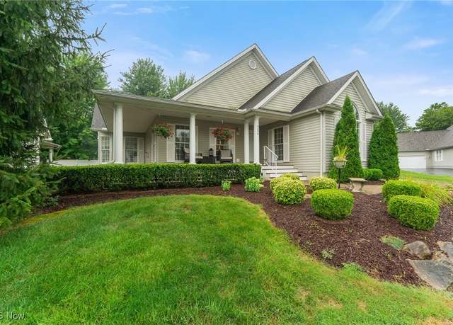 Property at 5200 Nashua Dr, Austintown, OH 44515, 4 beds, 2 baths