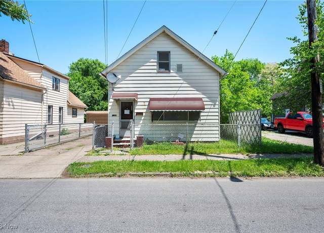 Property at 3187 W 32nd St, Cleveland, OH 44109, 3 beds, 1 bath