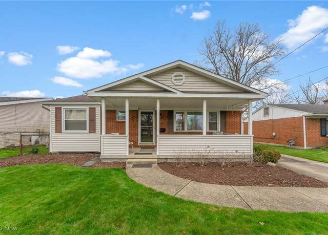 Property at 4453 Burkey Rd, Youngstown, OH 44515, 2 beds, 1 bath