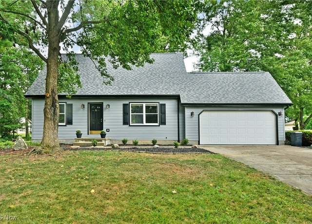 Property at 151 Cedar Cir, Cortland, OH 44410, 4 beds, 2 baths