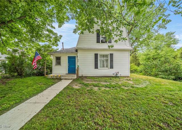 Property at 499 E Main St, Madison, OH 44057, 3 beds, 1 bath