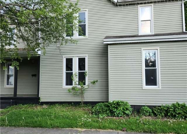 Property at 337 Foster Ave, Cambridge, OH 43725, 4 beds, 1.5 baths