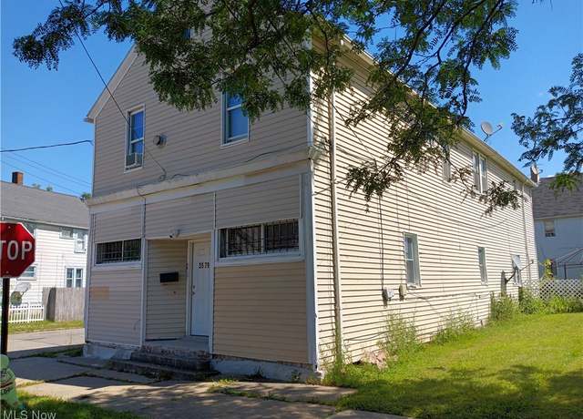 Property at 3579 W 47th St, Cleveland, OH 44102, 7 beds, 2 baths