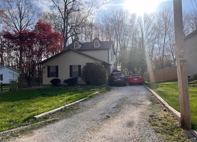 Property at 3025 Lamb Dr, Coventry, OH 44319, 3 beds, 2 baths