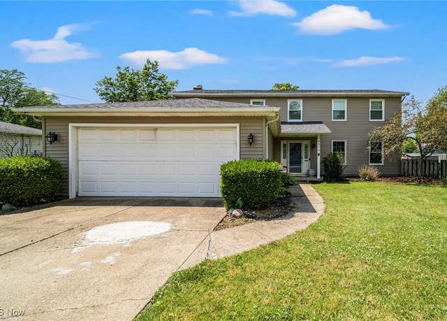 Property at 4494 Jaycox Rd, Avon, OH 44011, 4 beds, 2 baths