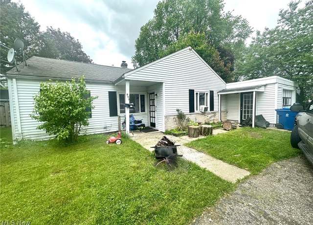 Property at 850 Bank St, Painesville, OH 44077, 3 beds, 1 bath