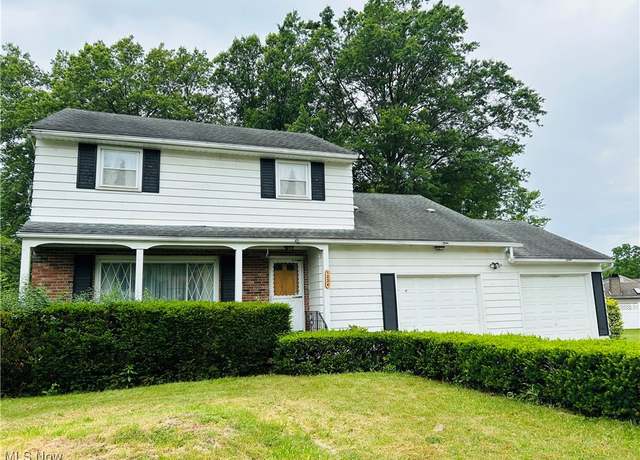 Property at 1034 Southeast Ave, Tallmadge, OH 44278, 4 beds, 2 baths