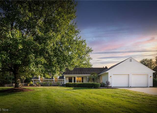 Property at 265 Senlac Hills Dr, Chagrin Falls, OH 44022, 3 beds, 2.5 baths