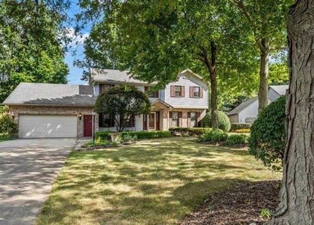 Property at 8265 Hilltop Dr, Poland, OH 44514, 4 beds, 2.5 baths