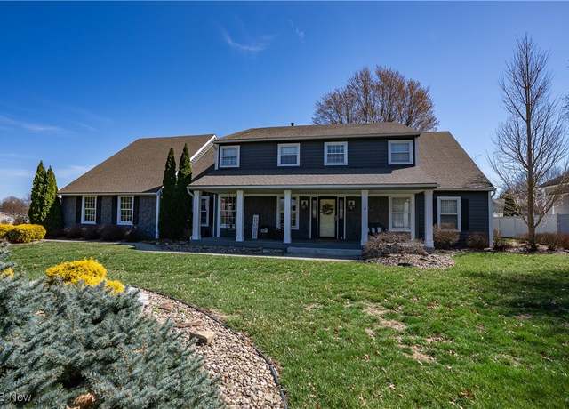 Property at 6 Maplewood Dr Dr, Williamstown, WV 26187, 4 beds, 3.5 baths