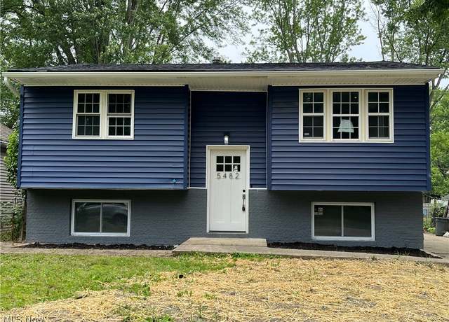 Property at 5482 Pleasant St, North Ridgeville, OH 44039, 3 beds, 1.5 baths
