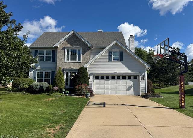 Property at 33316 Ambleside Dr, Avon Lake, OH 44012, 4 beds, 2.5 baths