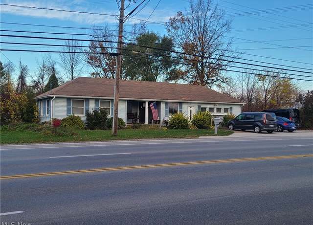 Property at 4872 Leavitt Rd, Lorain, OH 44053, 5 beds, 3 baths