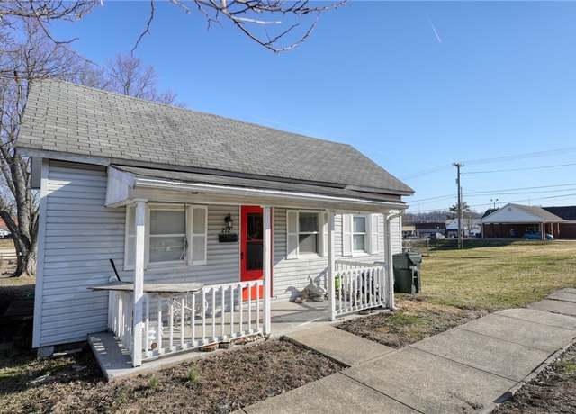 Property at 212 Watson Ave, Byesville, OH 43723, 2 beds, 1 bath