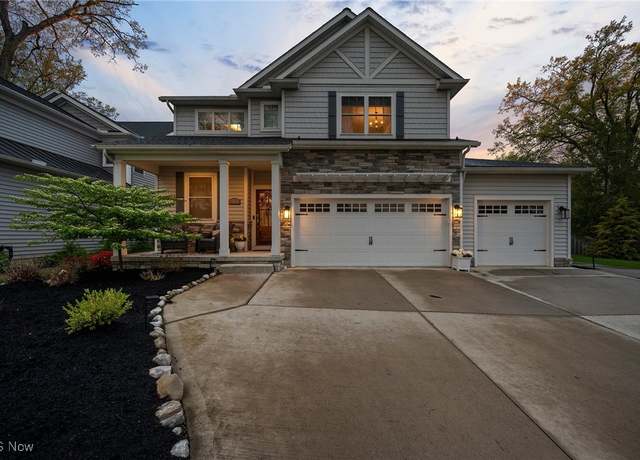 Property at 580 Humiston Dr, Bay Village, OH 44140, 4 beds, 4 baths