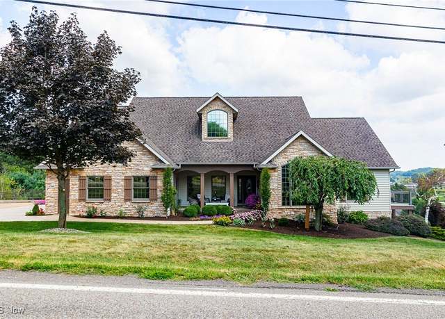 Property at 4700 Olde Pump St, Sugarcreek, OH 44681, 3 beds, 3 baths