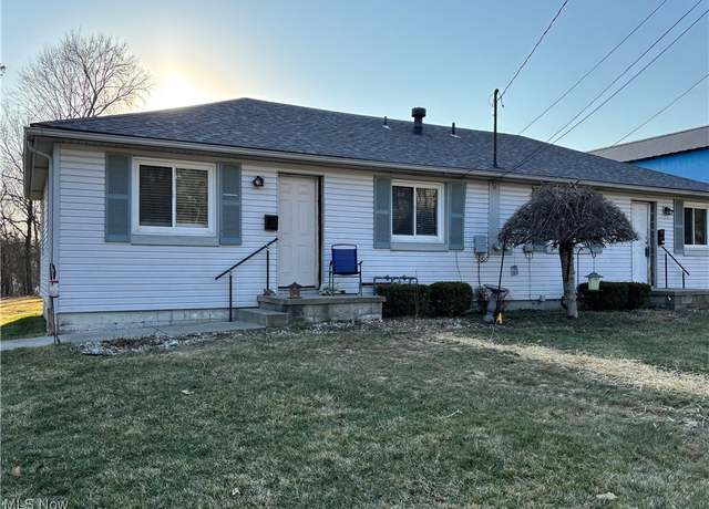 Property at 270 Walnut St, Leetonia, OH 44431, 4 beds, 2 baths