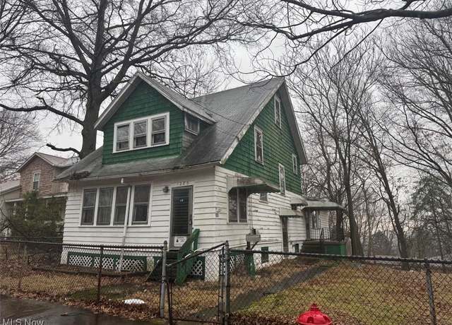 Property at 1285 Sunrise Dr, Akron, OH 44307, 4 beds, 2 baths