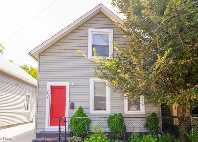Property at 3639 Bailey Ave, Cleveland, OH 44113, 3 beds, 1 bath