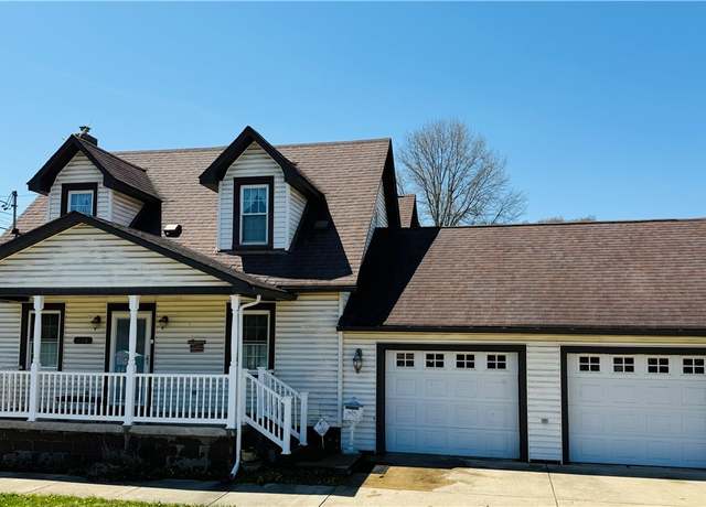Property at 408 Grant St, Toronto, OH 43964, 2 beds, 1.5 baths