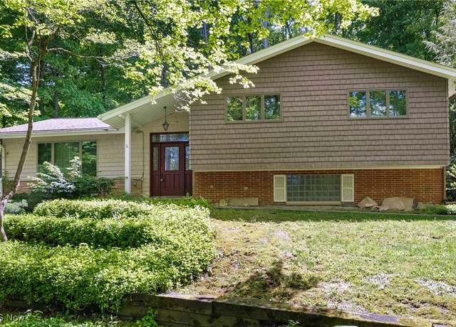 Property at 4512 Conestoga Trl, Copley, OH 44321, 4 beds, 2 baths