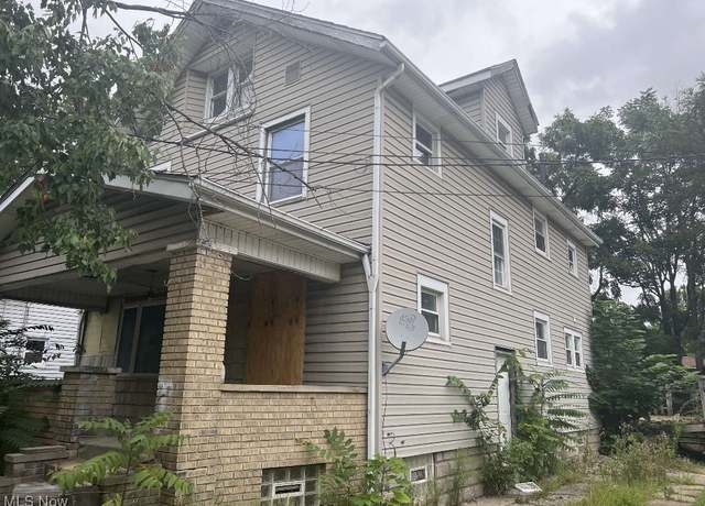 Property at 559 Morgan Ave, Akron, OH 44311, 5 beds, 1 bath