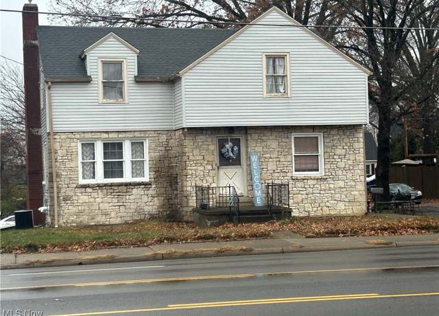 Property at 1921 Maple, Zanesville, OH 43701, 3 beds, 1.5 baths