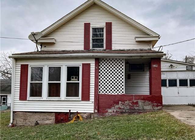 Property at 539 Union St, Dillonvale, OH 43917, 2 beds, 1.5 baths