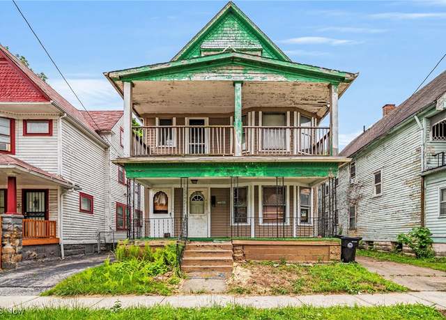 Property at 1369 E 93rd St, Cleveland, OH 44106, 5 beds, 3 baths