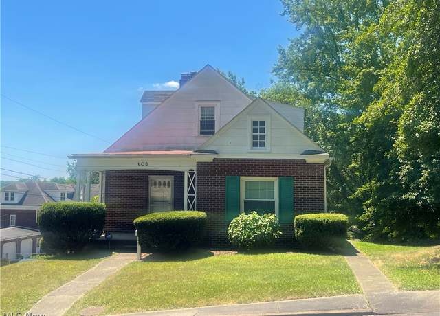Property at 608 Hillcrest Ter, Parkersburg, WV 26101, 4 beds, 2 baths