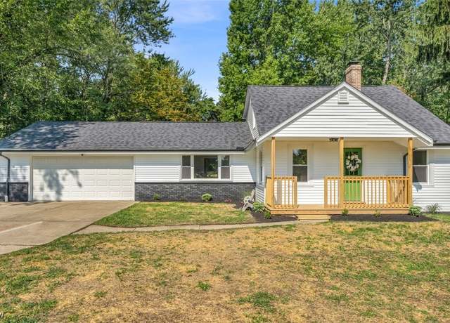 Property at 7540 Hickory Rd, Oakwood Village, OH 44146, 4 beds, 2 baths