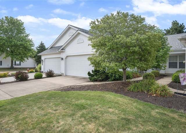 Property at 33913 Honeysuckle Ln, North Ridgeville, OH 44039, 2 beds, 2 baths
