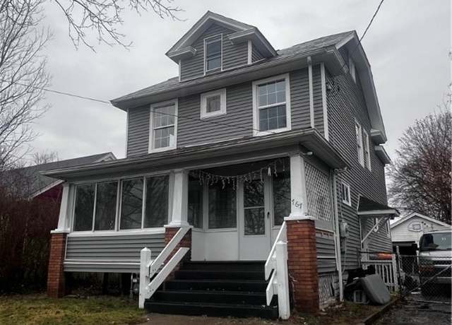 Property at 767 East Ave SE, Warren, OH 44484, 4 beds, 2 baths