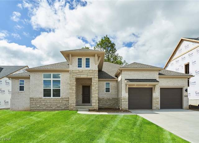 Property at 3964 Preserve Ct, Fairlawn, OH 44333, 3 beds, 2.5 baths